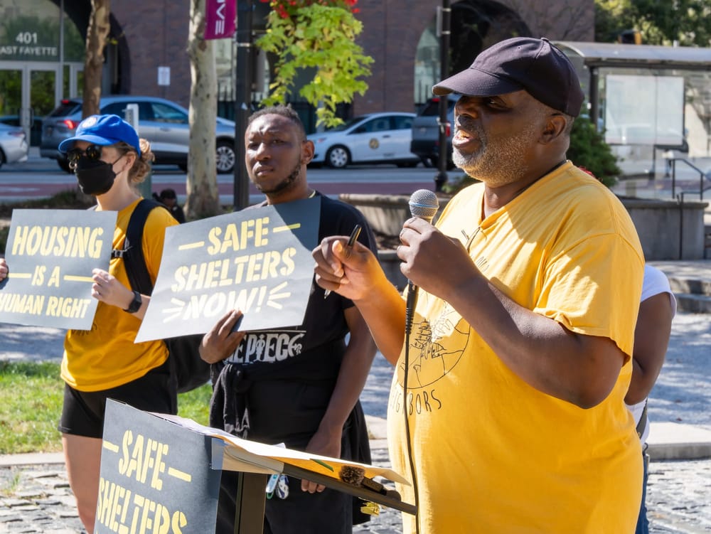 Advocates call for state regulation of homeless shelters after survey emphasizes inhumane conditions Post feature image